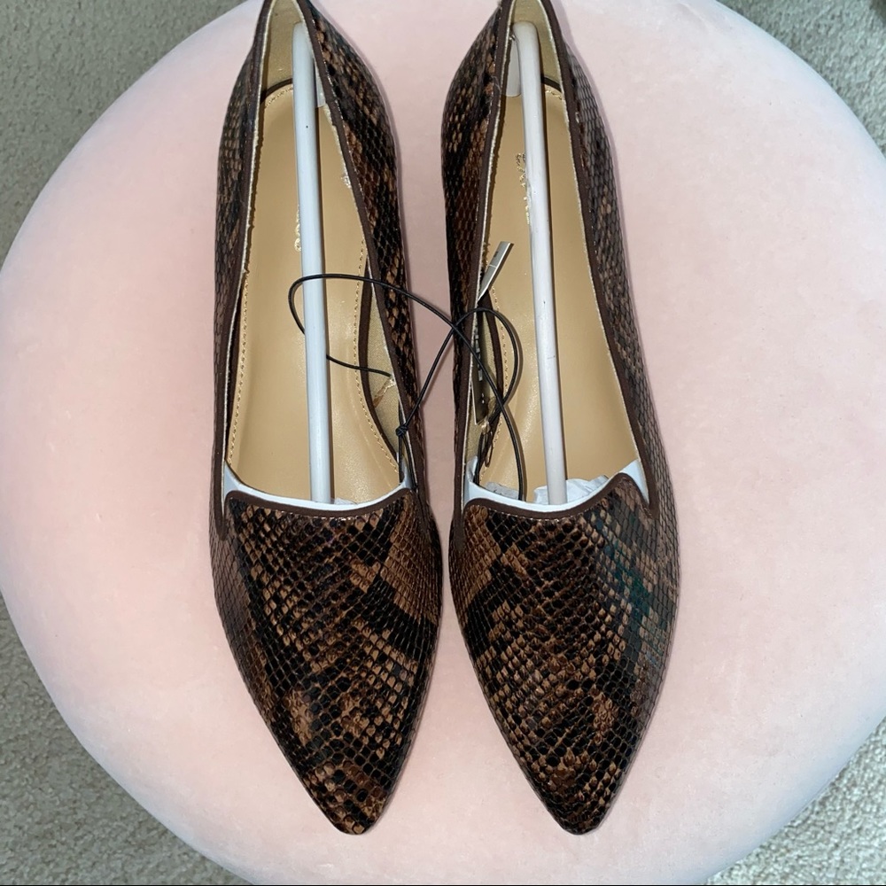🔥Super cute Express loafers🔥